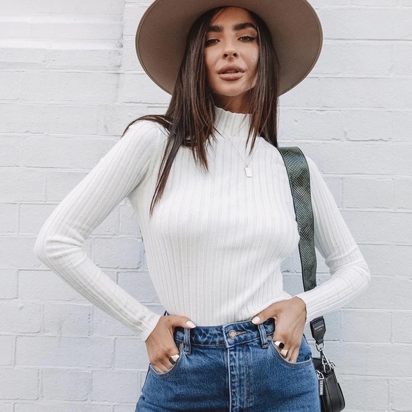 Princess Polly • The Butler Mock Neck Sweater White - Picture 2 of 7